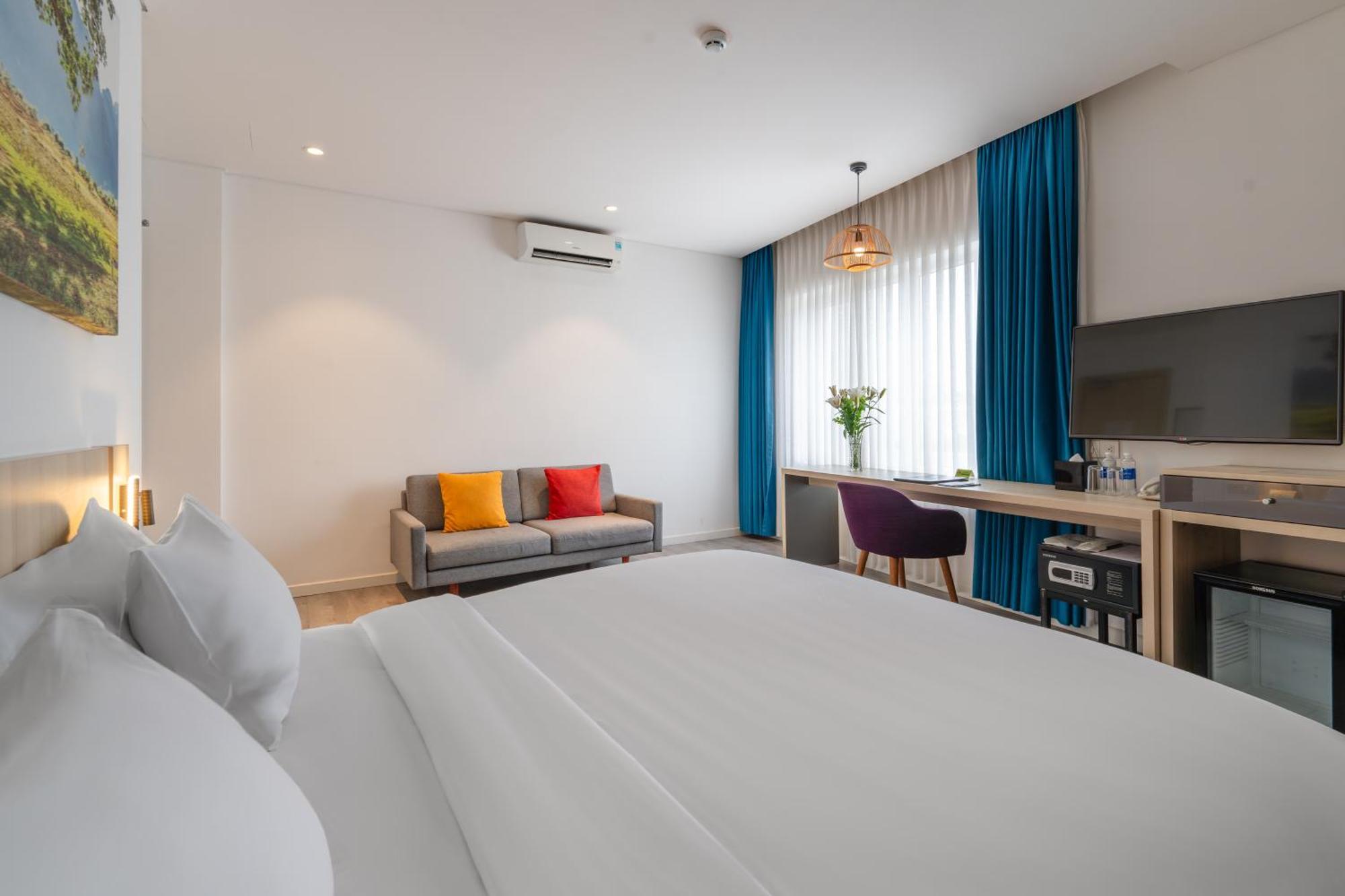 होटल Liberty Saigon Greenview 3*